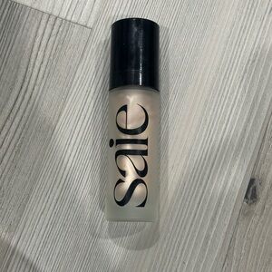 Saie Super Glowy Gel